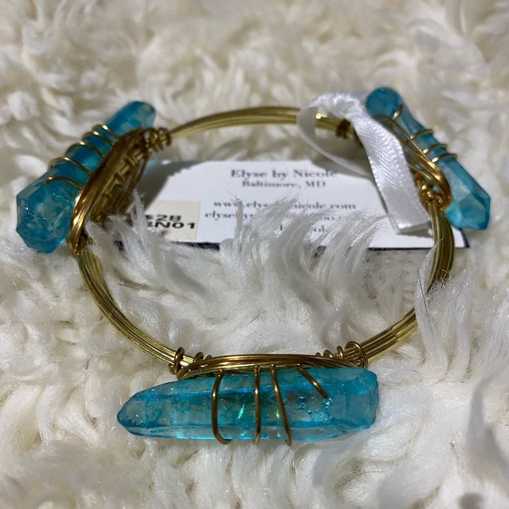 Wire wrapped bracelet